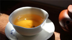 一味茶飲，悄然愈喉——從慢性咽炎的緩解看功能性茶飲料的研制